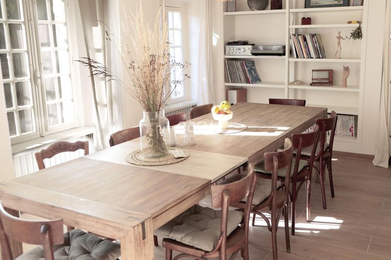 Bohemian style decoration perfectly suited for a professional photo shooting session in Paris, France